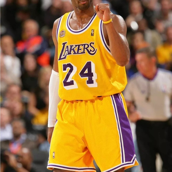 Los Angeles Lakers Jersey Hardwood Classics Adidas Brand Kobe Bryant Medium - Picture 7 of 7